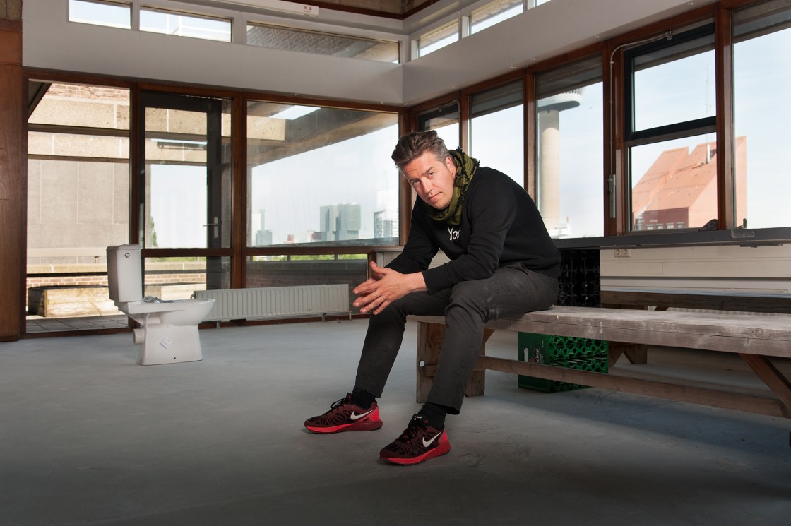 Vers Beton portret Nanne de Ru 1 lr-2